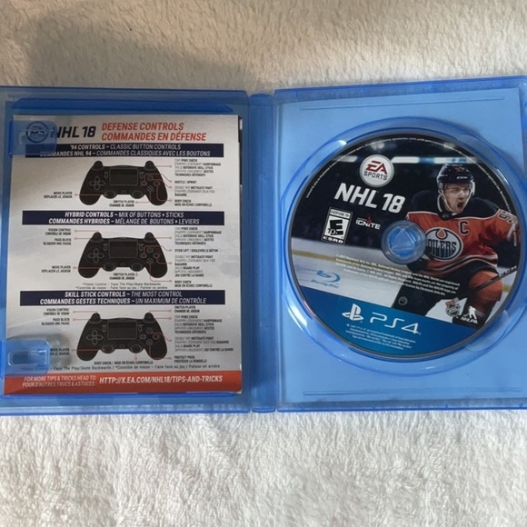 Sony PS4 NHL 18 Video Game - Blue and Red Cover - Picture 3 of 3